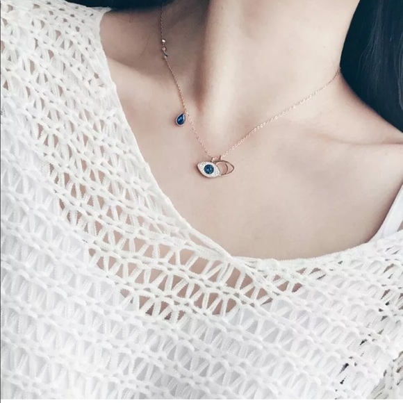 #1 Seller ✨ Evil Eye Protection Necklace 😍✨ - Picture 5 of 12